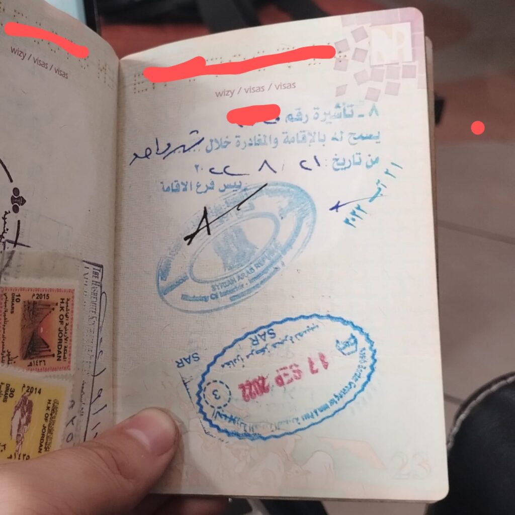 Syrian tourist visa stamp, valid for one month in a Polish passport